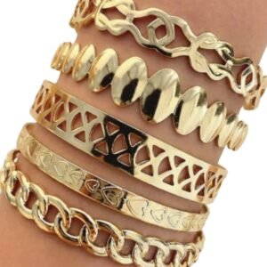 5 pulseras doradas diseño orientar medio