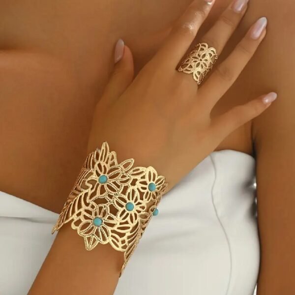 Conjunto de 2 Piezas de Brazalete y Anillo Abierto con Diseño Floral Hueco Vintage Bohemio